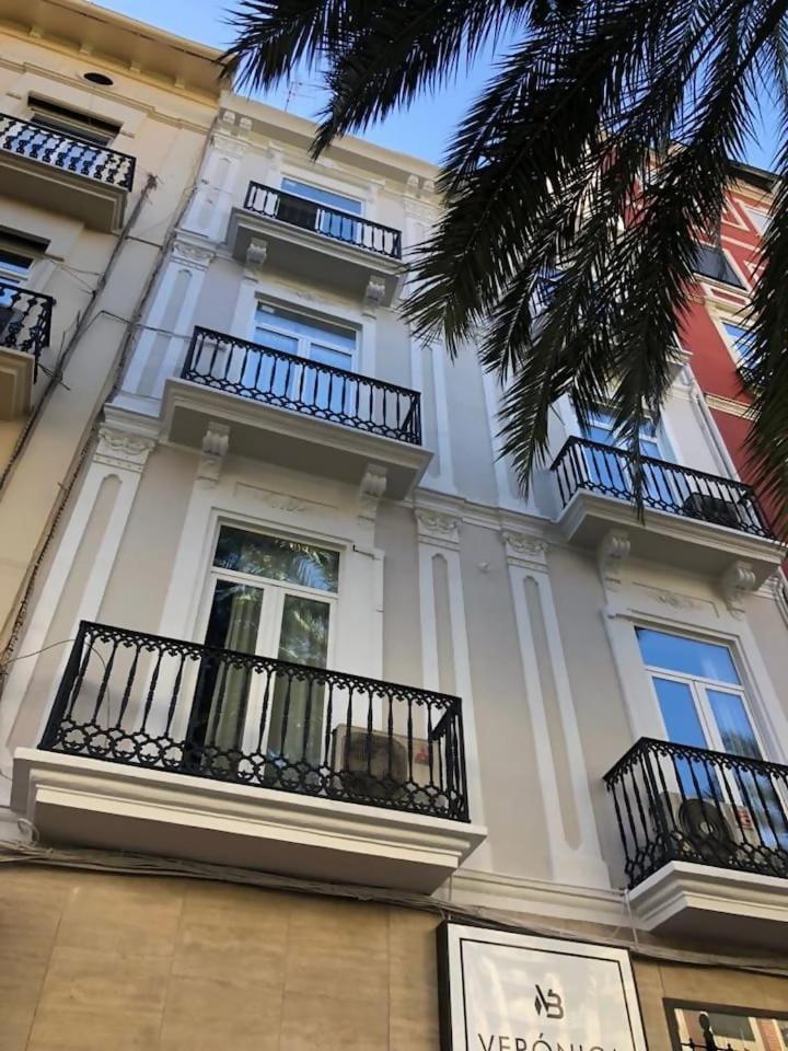 Precioso Atico En Pleno Centro De Valencia Apartment Bagian luar foto